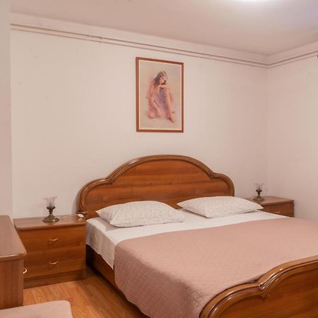 Rooms Ljubica Cres Eksteriør bilde