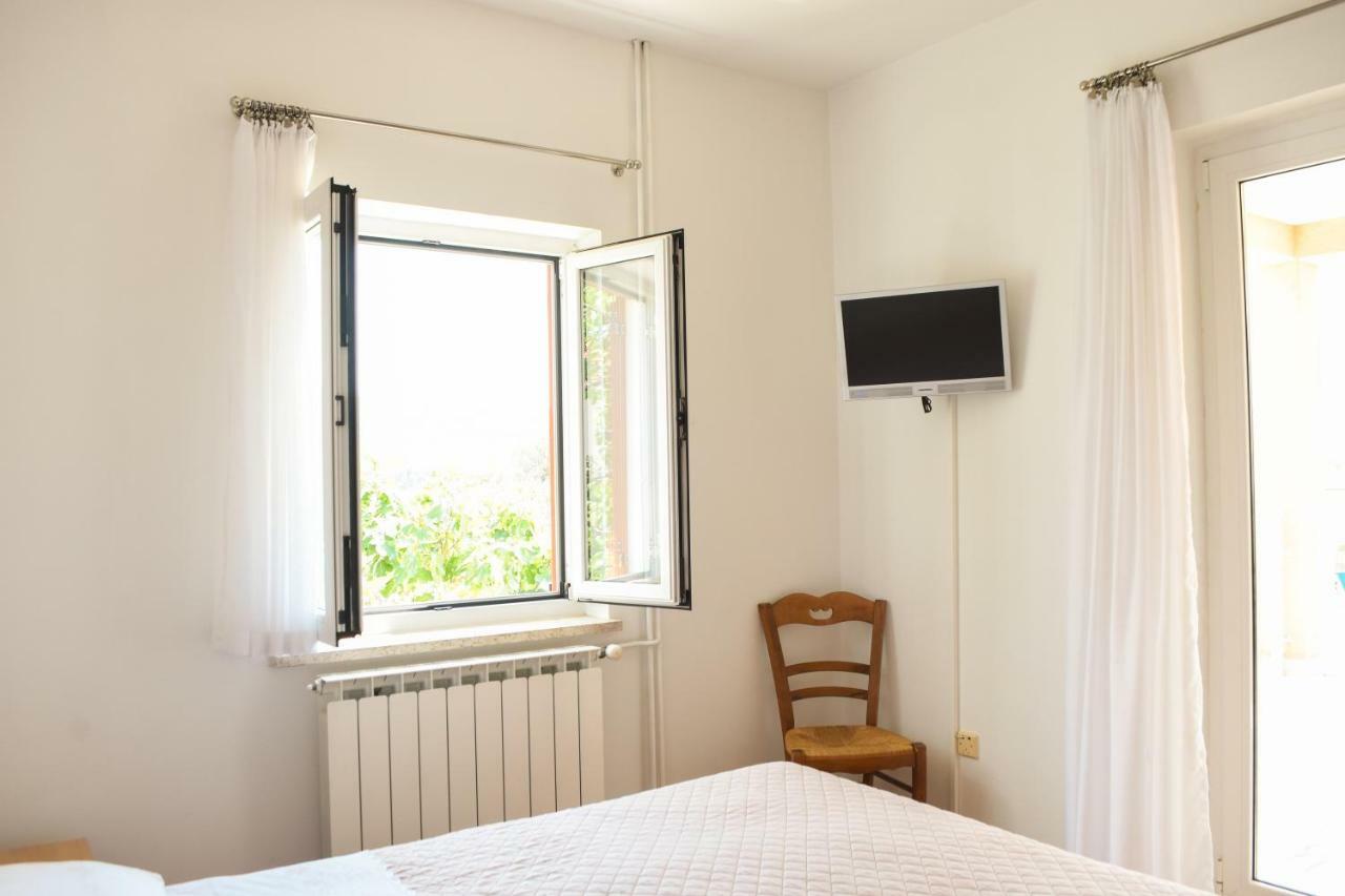 Rooms Ljubica Cres Eksteriør bilde